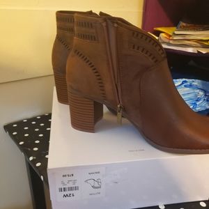 Booties open toe 12W new brown open toe